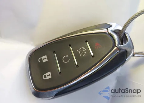 2020 Chevrolet Malibu Fwd Lt из США, поврежденный, VIN 1G1ZD5ST0LF072164